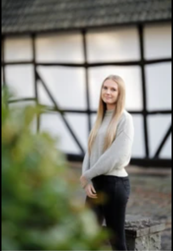 Sophie K.